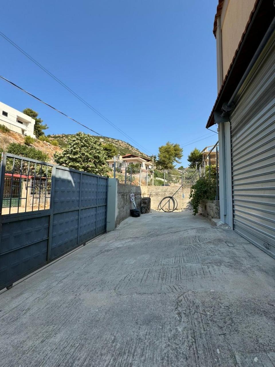 Miri Apartments Sarande Exterior photo